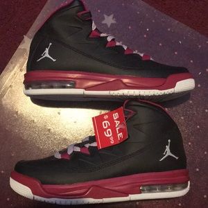 Youth 6 size Jordan Air Deluxe
